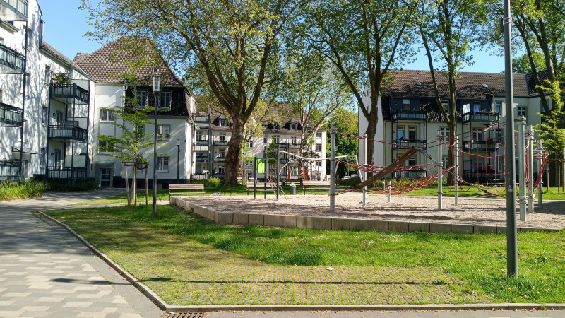 Außengelände stadtnah u. ruhig